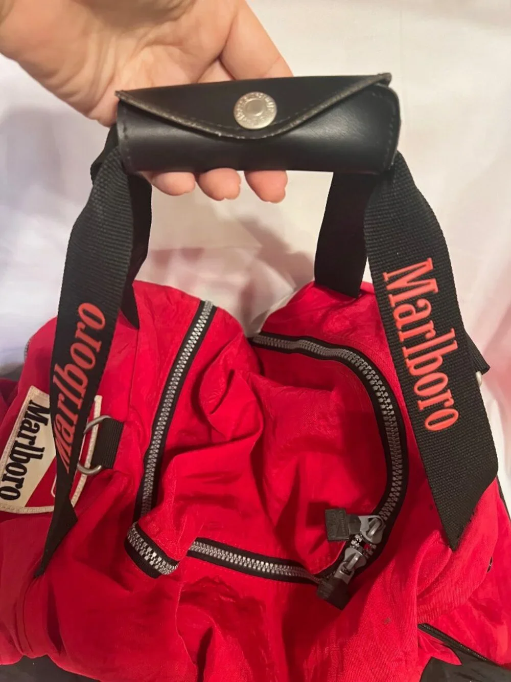 Marlboro Vintage Large Red/Black/White Duffle Bag-Nylon-Lightweight-Travel